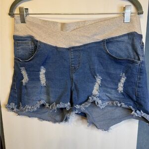 Blue Distressed Denim Women Shorts‎